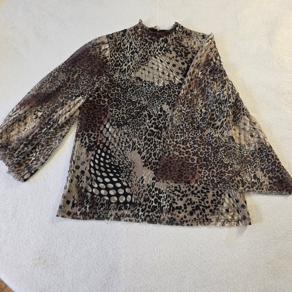 Chicos Mesh Mock Neck Bell Sleeve Leopard Print Top Brown Tan Size 1 Medium